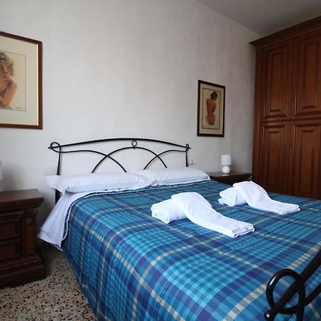 Noa'S Balcony Apartment Siena Exterior photo